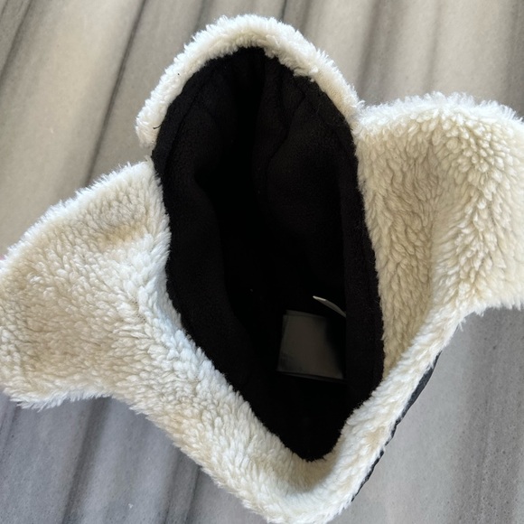 Earflap Hat Kids 4-8Y NEW - Picture 4 of 7